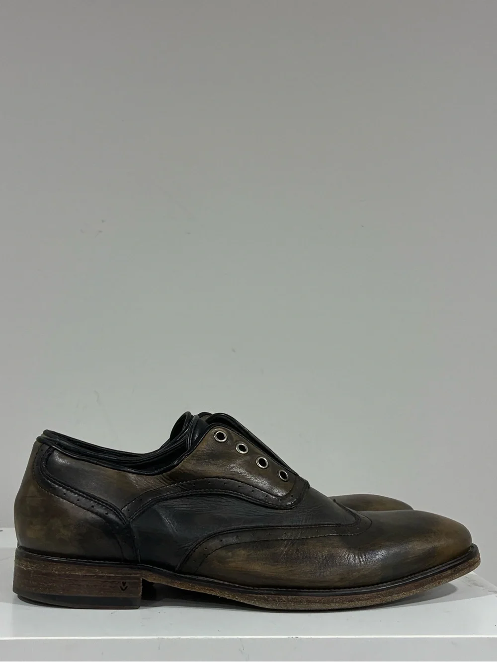 John Varvatos Collection Fleetwood Oxford. Size 9. USA Eu 42